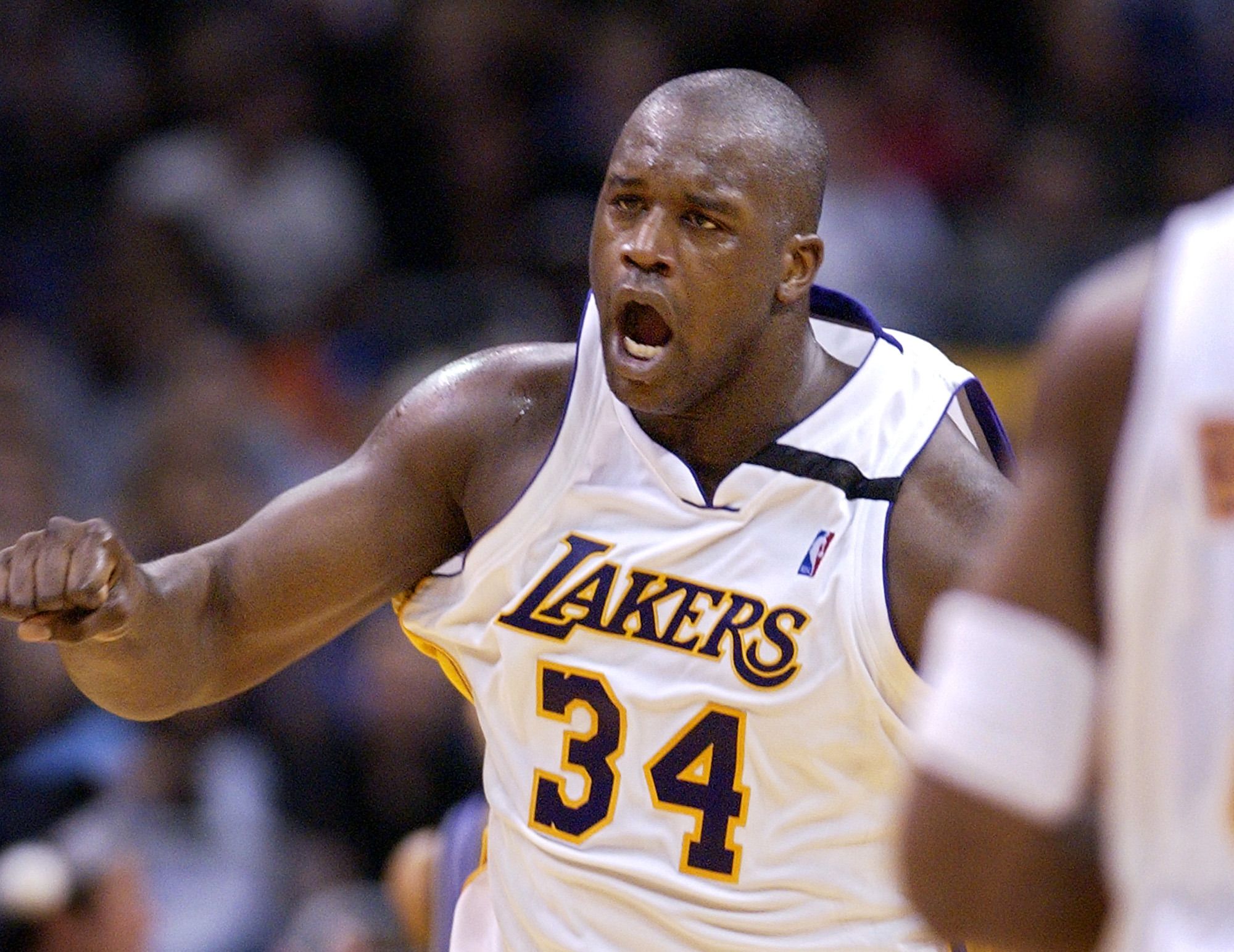 谌贻琴出席国家足球青训中心揭牌仪式（谌贻琴参加国家足球青训中心揭牌活动）