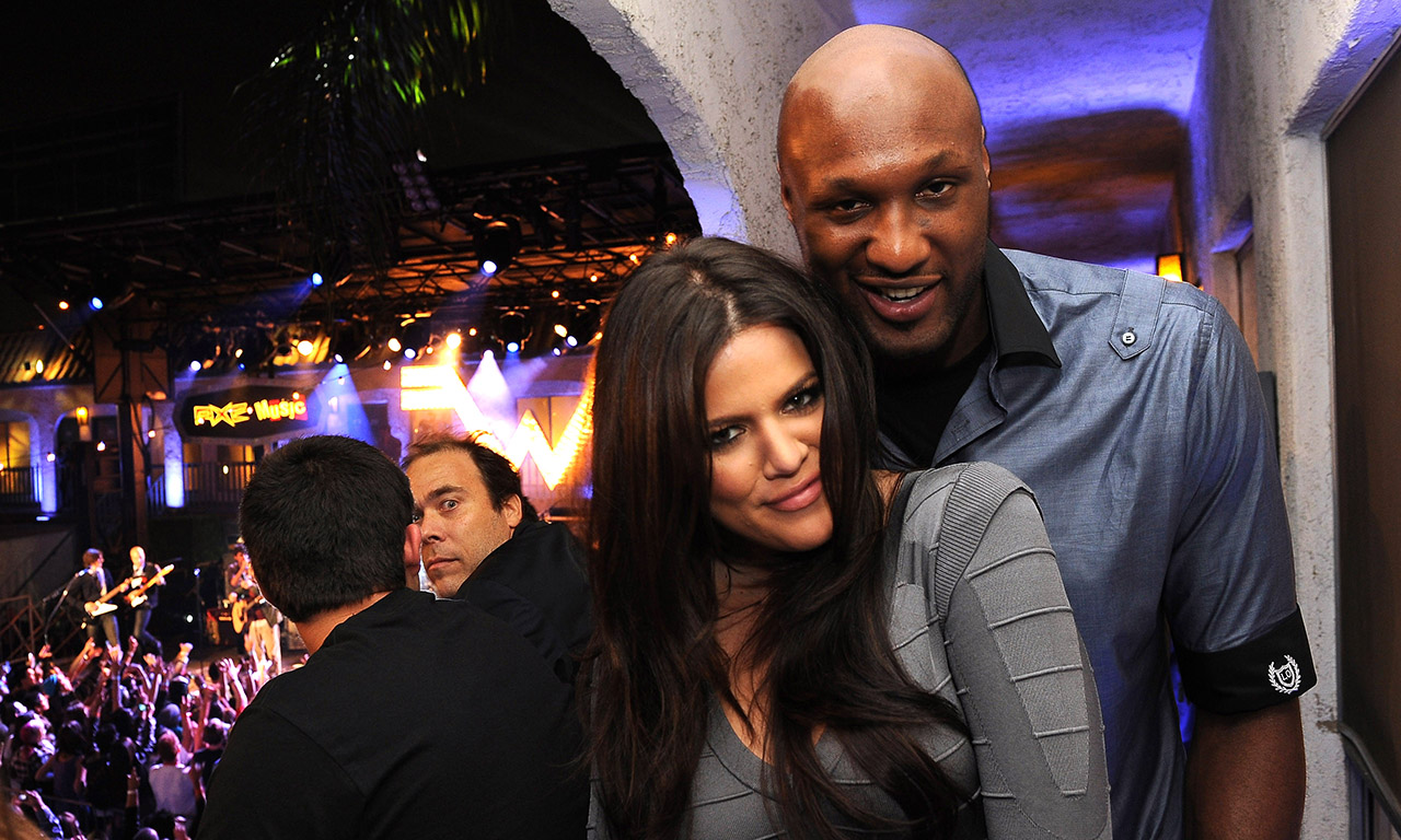 韩足晚报（2025.12.13）金泉和尚武明年恐迎来双输（韩国足坛晚报（2025.12.13）：金泉与尚武明年恐双双失利）