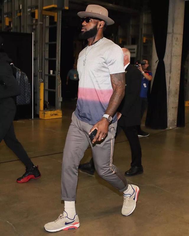 奎克利成队史首位真实命中率100%，且20+5+5的后卫（奎克利创队史纪录：后卫首人真实命中率100%，轰20+5+5）