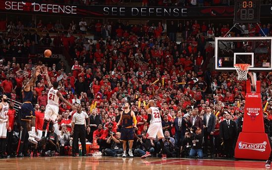 费迪南德：见到巴乔让我非常激动，那仿佛让我回到了童年时代（费迪南德：见到巴乔令我热血沸腾，仿佛重返童年）