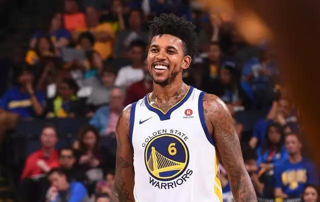 朱鹏宇：我们全力去拼了比赛，遗憾没有主场拿下（朱鹏宇：我们拼尽全力，可惜未能在主场取胜）